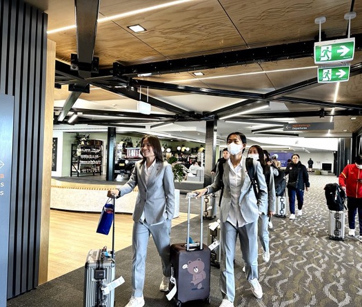 Trải qua 3 chặng bay, tuyển nữ Việt Nam đến địa điểm tổ chức World Cup 2023