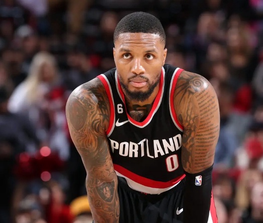 Chuyển nhượng NBA: Blazers sẵn sàng chờ… vài tháng để đáp ứng yêu cầu của Damian Lillard?