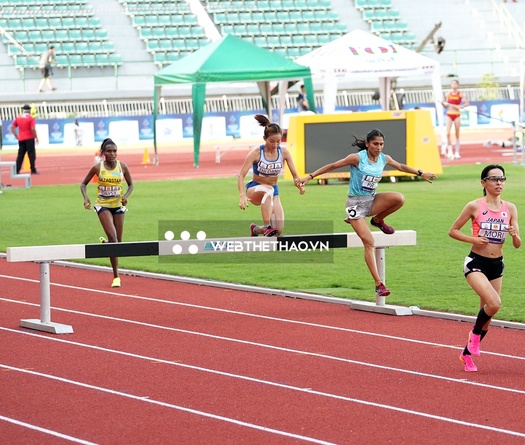 Chạy vượt VĐV châu Phi, Nguyễn Thị Oanh vẫn trắng tay ở giải điền kinh châu Á 2023