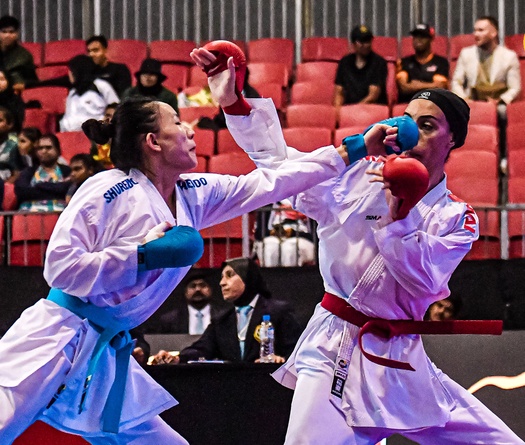 Karate Việt Nam giành HCV đối kháng đồng đội nữ Châu Á