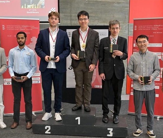 Lê Quang Liêm vươn lên xếp hạng 15 thế giới, đi vào lịch sử cờ vua Việt Nam