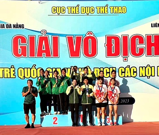 Hai pha vuột mất HCV “độc nhất vô nhị” ở giải điền kinh Trẻ quốc gia 2023 