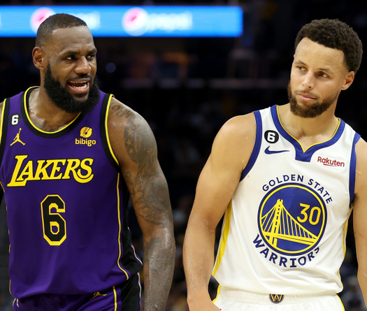 Đội hĩnh vĩ đại nhất lịch sử NBA của Stephen Curry: Vắng bóng LeBron James