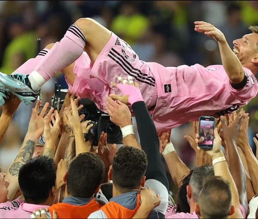 Cầu thủ Inter Miami phản ứng bất thường khi chụp ảnh không có Messi