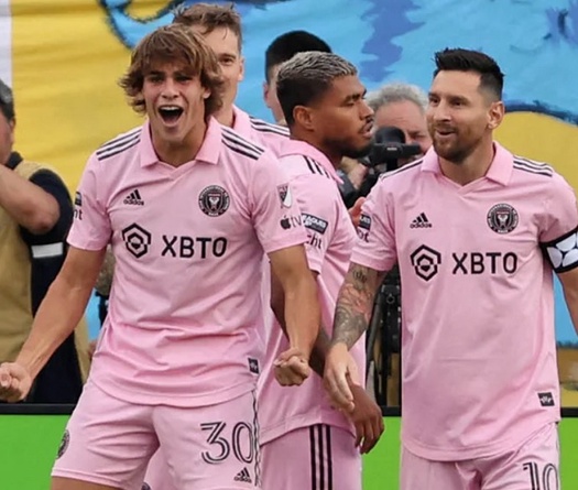 Chơi bên cạnh Messi, cầu thủ 18 tuổi lập tức được gọi vào tuyển Mỹ