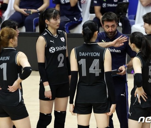 Highlight vòng loại bóng chuyền Olympic 2024: Hàn Quốc thua trận thứ 2 liên tiếp