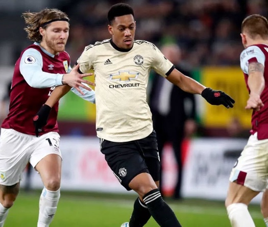 Nhận định, soi kèo Burnley vs MU: Khủng hoảng kéo dài