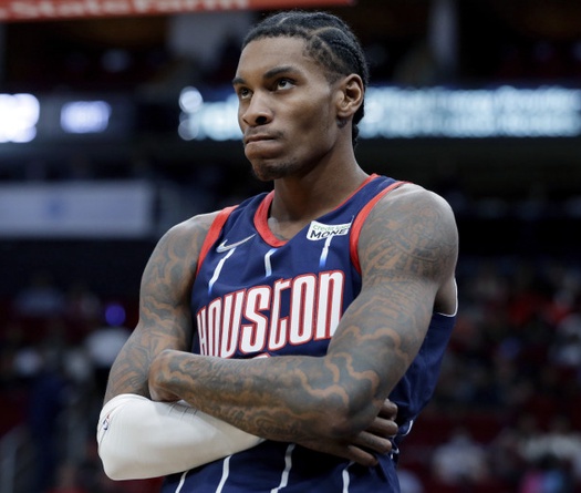 Bị oan nhưng sao trẻ Houston Rockets vẫn thất nghiệp?