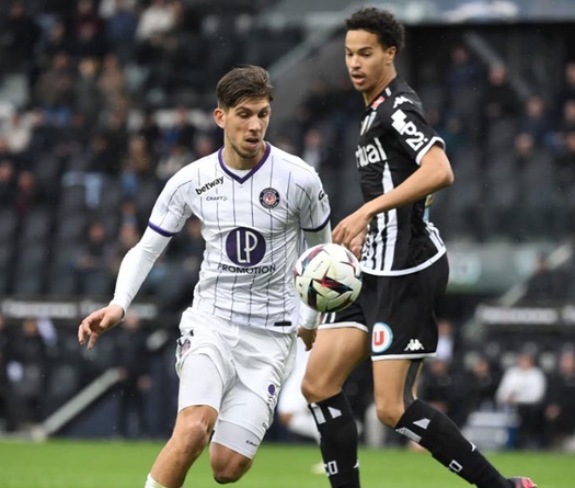 Nhận định, soi kèo Lens vs PSV: Trở lại mặt đất