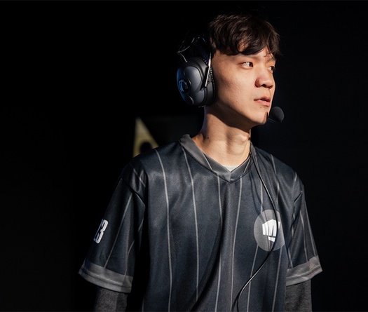 Bốc thăm tứ kết CKTG 2023: T1 cùng nhánh đấu với JD Gaming