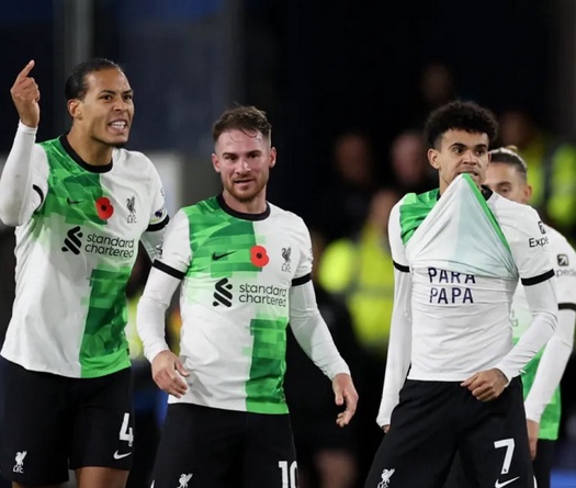 Liverpool dứt điểm 24 lần vẫn suýt thua đội mới lên hạng