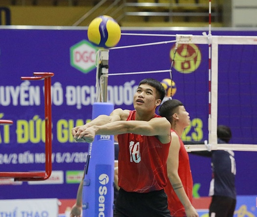 5 phút chết, trọng tài nhận sai và kịch bản nghẹt thở giữa Hà Tĩnh và Ninh Bình giải bóng chuyền VĐQG