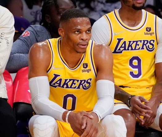 LA Clippers khủng hoảng, Russell Westbrook hiến kế: Cứ làm như Lakers