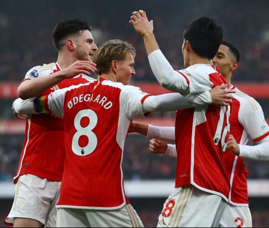 Bảng xếp hạng Ngoại hạng Anh mới nhất: Man City tụt xuống thứ 3