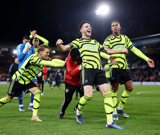 Bảng xếp hạng Ngoại hạng Anh mới nhất: Man City tụt lại phía sau