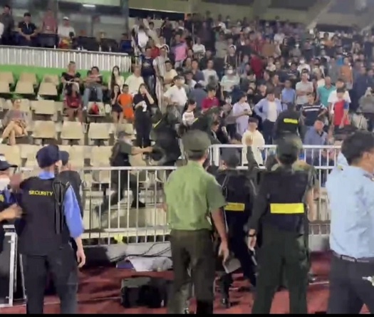 Vụ hỗn loạn sân Quy Nhơn và HLV Gong Oh Kyun nổi nóng: Lùi thời điểm ra án kỷ luật