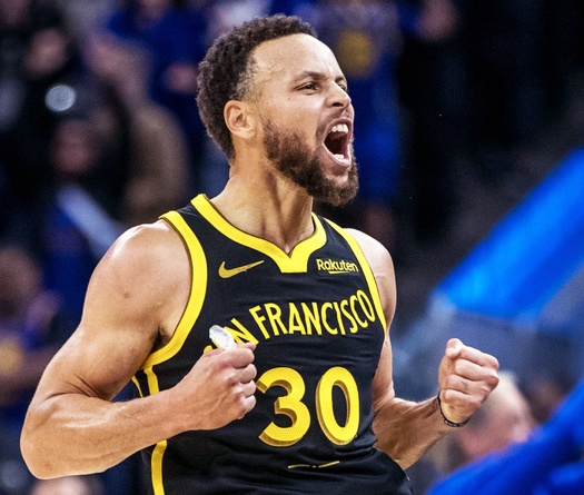 HLV trưởng Warriors nói về Stephen Curry: "Nếu cậu ấy không gánh thì không ai gánh đội bóng này cả"
