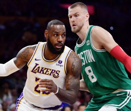 Boston Celtics từ chối 40 điểm của Anthony Davis, phá hỏng Giáng Sinh của Los Angeles Lakers