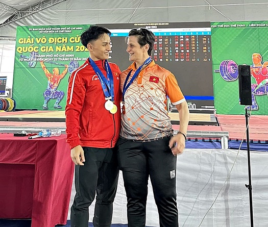 8.000km và 6 năm hành trình của "cô giáo cử tạ" Kerkelova cùng ký ức đẹp trước thềm gala Cúp Chiến thắng 2023