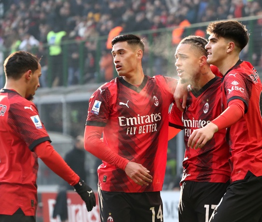 Dự đoán AC Milan vs Sassuolo, 0h00 ngày 31/12, Serie A