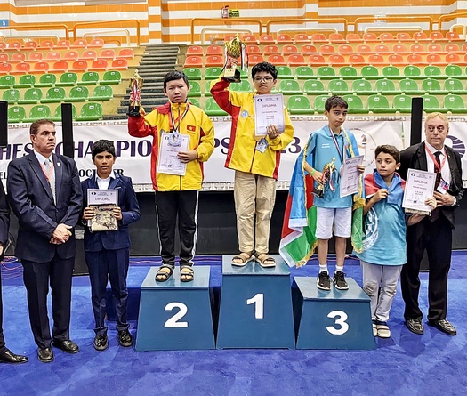 Trước thềm gala Cúp Chiến thắng, Đầu Khương Duy tiến sát danh hiệu Kiện tướng Quốc tế