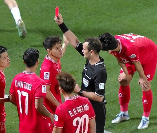 Chấm điểm Việt Nam vs Indonesia: Thành Long tệ nhất, Thanh Bình kém nhì