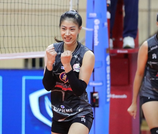 Kiều Trinh tiếp tục tỏa sáng khiến ĐKVĐ Nakhon Ratchasima để thua 1 set sau 72 ngày