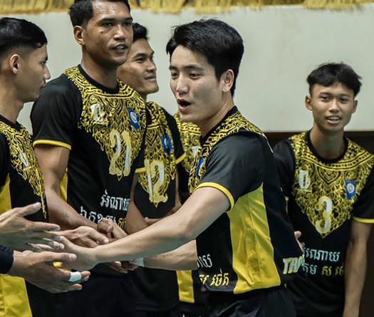 NHM bóng chuyền Campuchia phát cuồng với hot boy Đức Hạnh cùng biệt danh ấn tượng