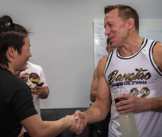 Huyền thoại Georges St-Pierre: Tin đồn UFC 300 là giả