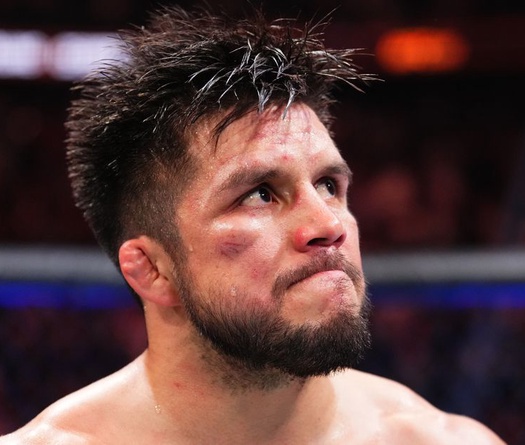 Henry Cejudo sẽ giải nghệ nếu thất bại ở UFC 298