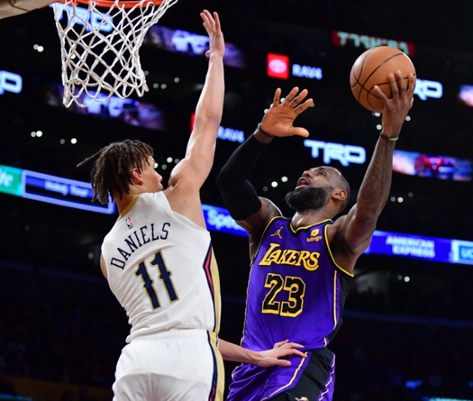 Sau kỳ chuyển nhượng im ắng, Los Angeles Lakers đại thắng với màn trình diễn tấn công lịch sử