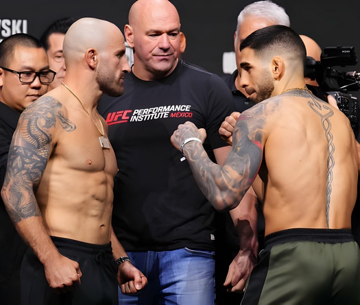 Nhận định UFC 298 Alexander Volkanovski vs Ilia Topuria: Áp lực tuổi tác?