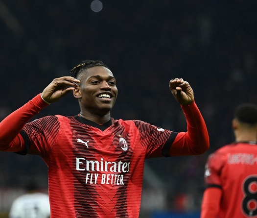 Kết quả Lazio vs AC Milan: Rossoneri thắng khi chơi hơn... 3 người