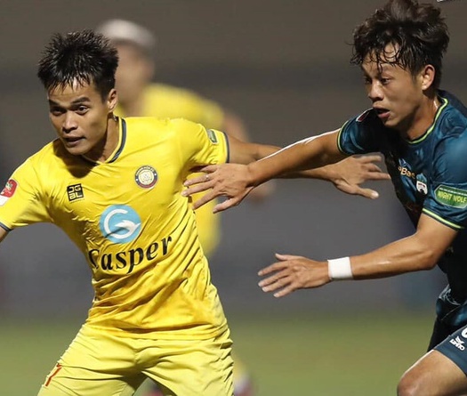 HAGL thắng sốc Thanh Hóa, thoát khỏi vị trí cuối bảng V.League