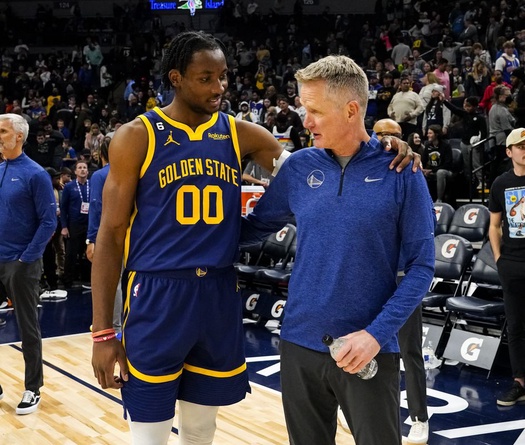 Giữa tin bất hòa với HLV Steve Kerr, Kuminga thề trung thành với Golden State