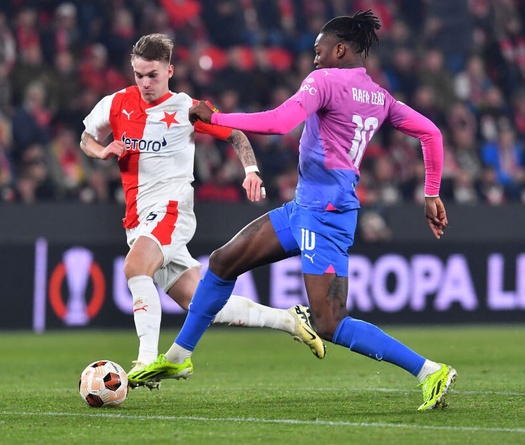 Dự đoán Verona vs AC Milan, 21h00 ngày 17/3, Serie A