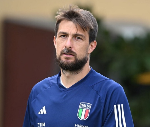 Bê bối phân biệt chủng tộc: Acerbi nói gì để bị đuổi khỏi tuyển Italia?