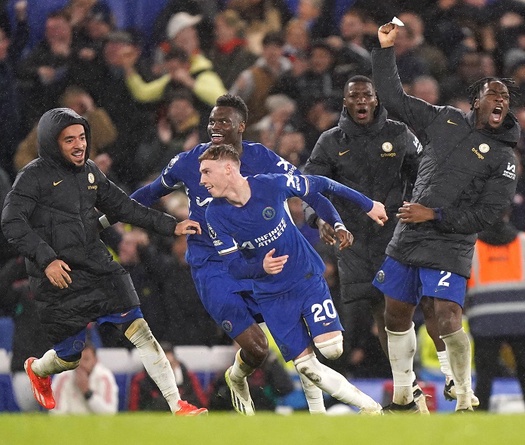 Garnacho lập cú đúp, MU vẫn thua đau ở phút...90+11