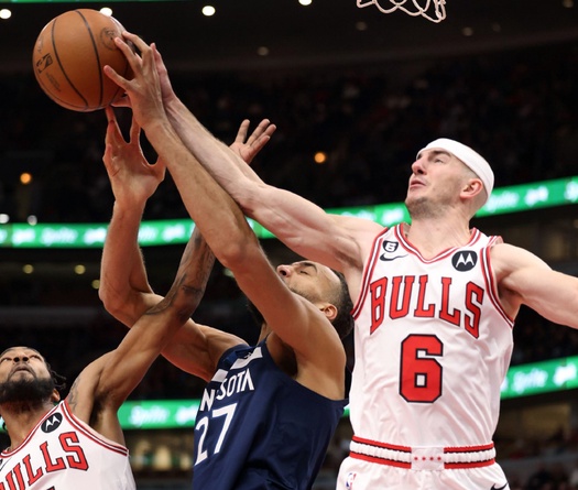 “Mamba hói" Alex Caruso nhận giải thưởng cá nhân đầu tiên trong sự nghiệp tại NBA