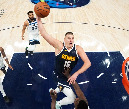 ĐKVĐ Denver Nuggets tái xuất mạnh mẽ, quân bình tỷ số bán kết miền Tây NBA Playoffs 2024