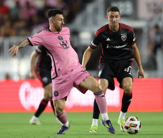 Trực tiếp Inter Miami vs DC United: Đội bóng của Messi ghi bàn ở phút bù giờ