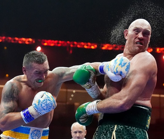 Oleksandr Usyk đã hi sinh điều gì để trở thành "Tối cao Boxing hạng nặng"