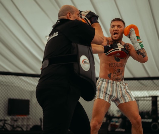 Conor McGregor đã sắc bén trở lại, Michael Chandler nên cẩn thận?