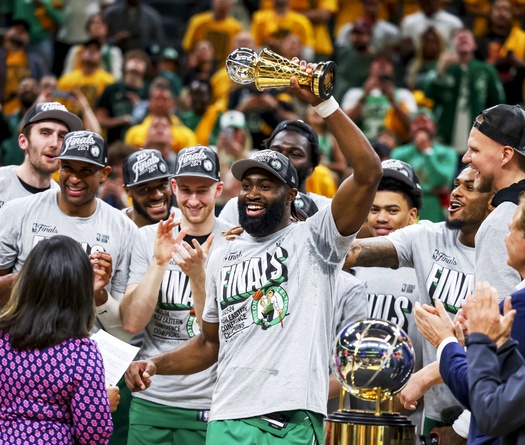 Vượt qua đồng đội Jayson Tatum, Jaylen Brown đoạt danh hiệu Eastern Conference Finals MVP 2024