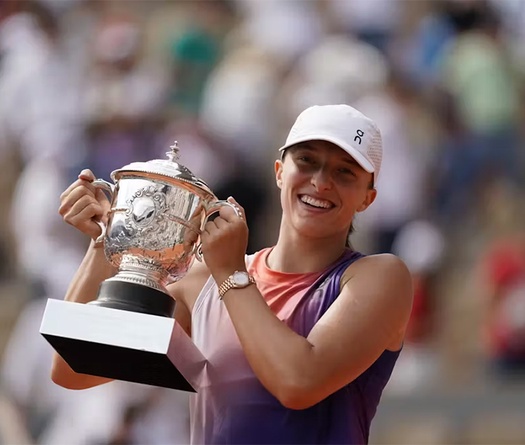 Kết quả chung kết đơn nữ Roland Garros 2024: Iga Swiatek vô địch lần thứ 3 liên tiếp