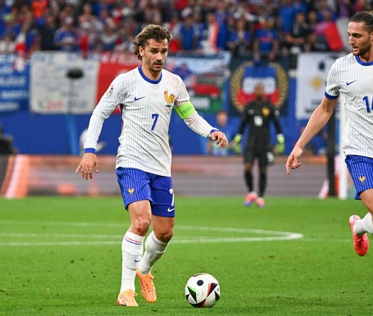 Đội hình ra sân Pháp vs Bỉ: Mbappe chống lại Lukaku