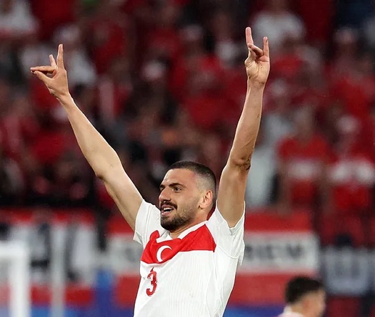 Ăn mừng phản cảm, người hùng Thổ Nhĩ Kỳ bị phạt cực nặng ở Euro 2024