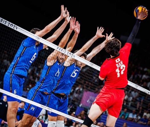 Bóng chuyền nam Nhật Bản gục ngã trước "ngưỡng cửa thiên đường" Olympic