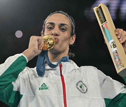 Imane Khelif giành HCV Boxing Olympic, đáp trả nghi ngờ giới tính