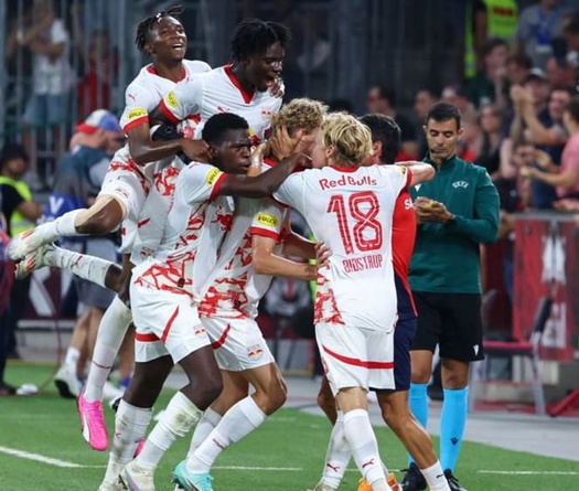 Dự đoán Twente vs Salzburg, 0h00 ngày 14/8, Champions League 2024/25